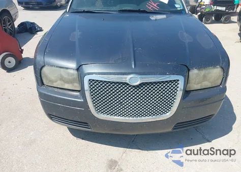 2007 Chrysler 300 from USA, damaged, VIN 2C3KA43R67H688586